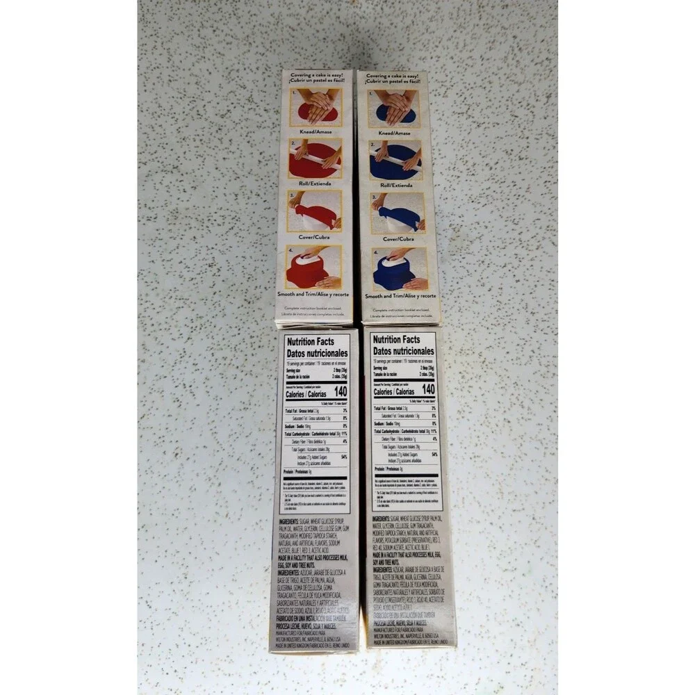Wilton Decorator Preferred Red/Blue Fondant, Vanilla Flavor Fondant Icing 24 oz